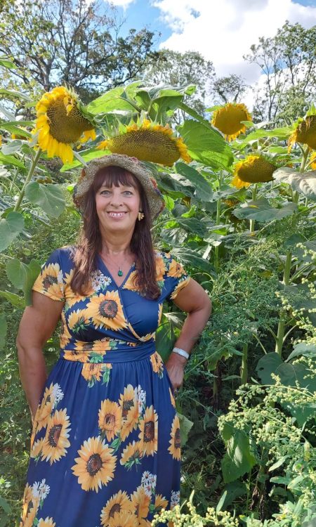 Sunflowers and Linda 1 Sunflowers and Linda 1
